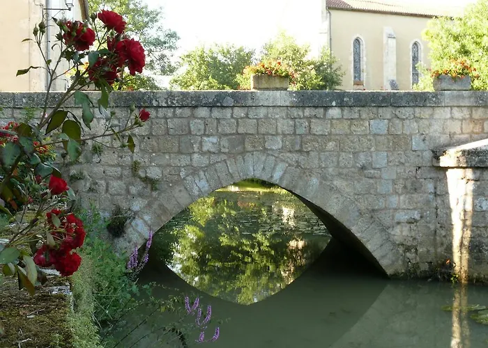 Semesterbostad La Maison Des Cornieres Fourcès